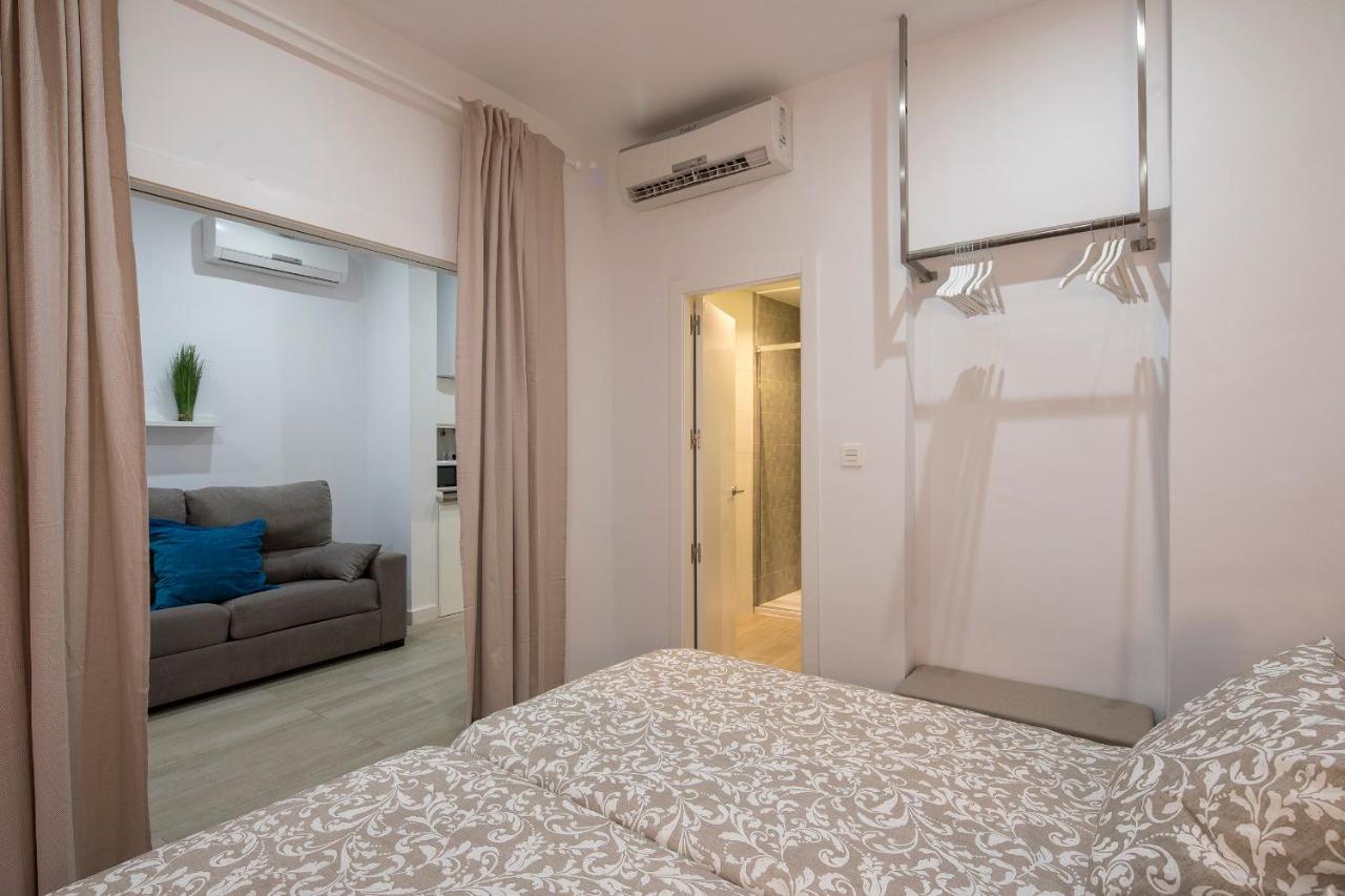 Rose Apartamentos กรานาดา ภายนอก รูปภาพ
